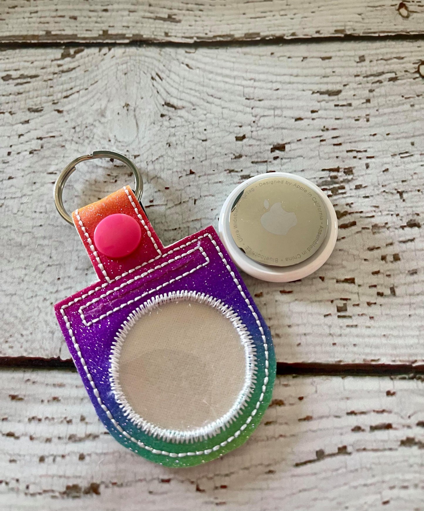 Apple Tag Holder