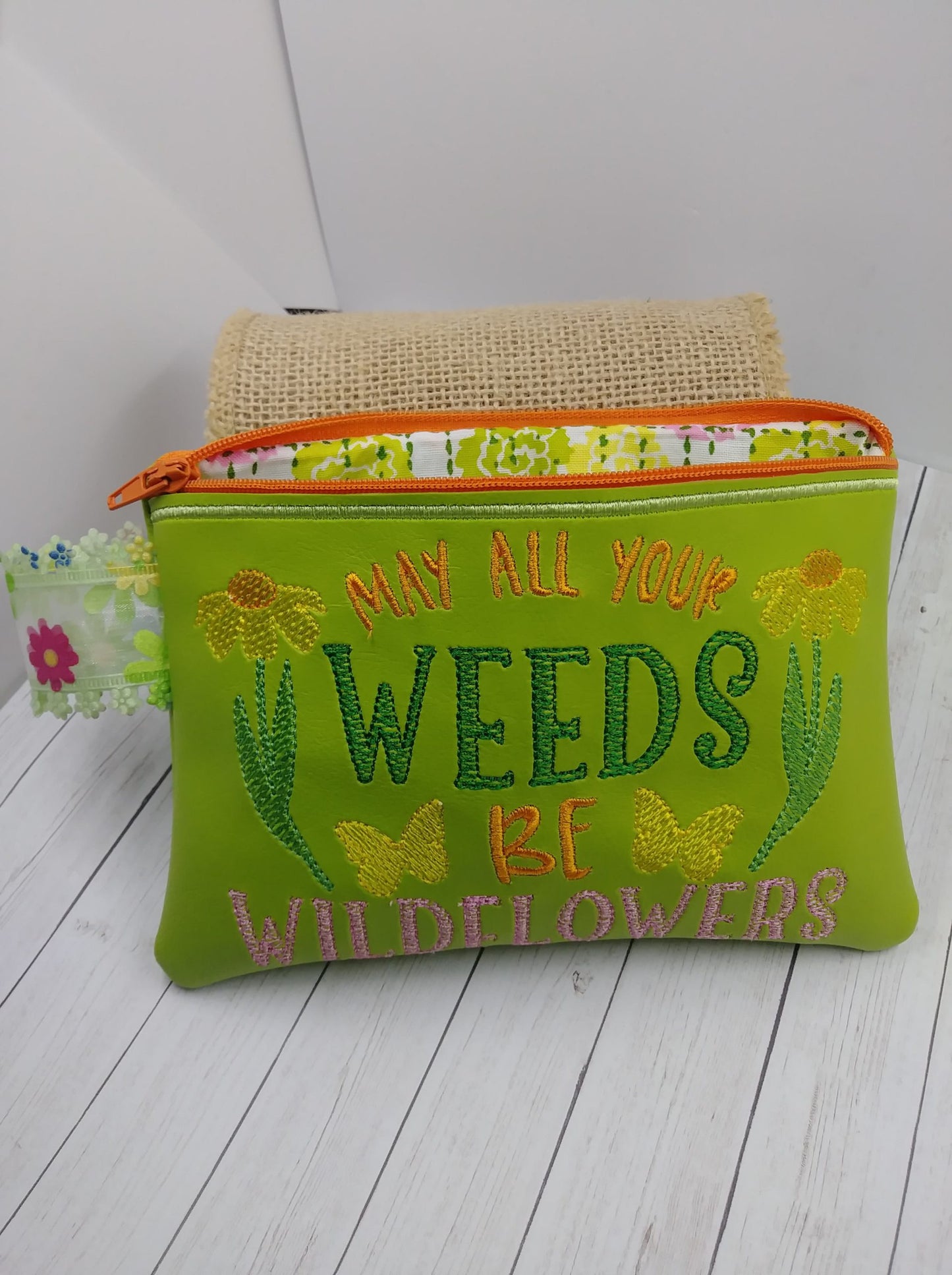 Weeds Be Wildflowers Zipper Bag - 2 sizes - Digital Embroidery Design