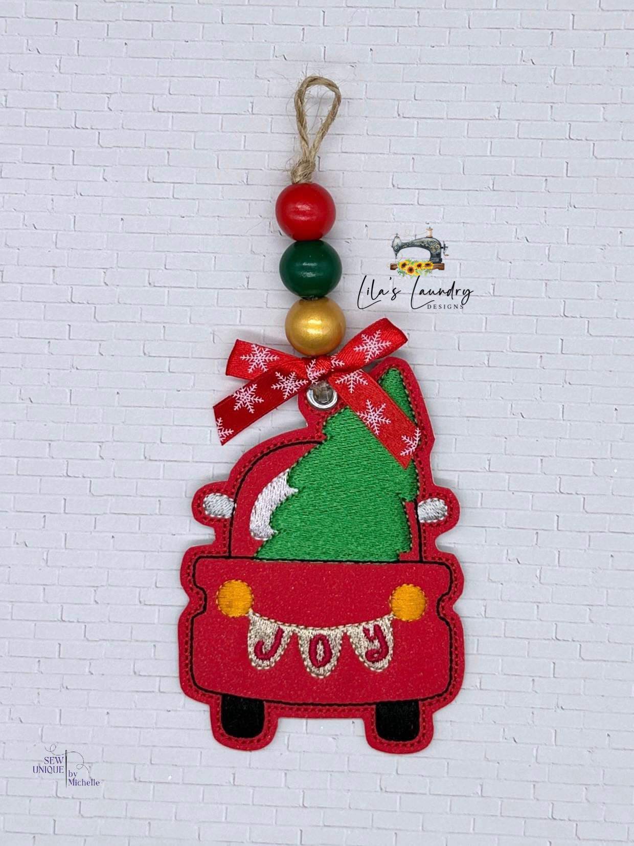 Vintage Joy Truck Ornament - Digital File - Embroidery Design