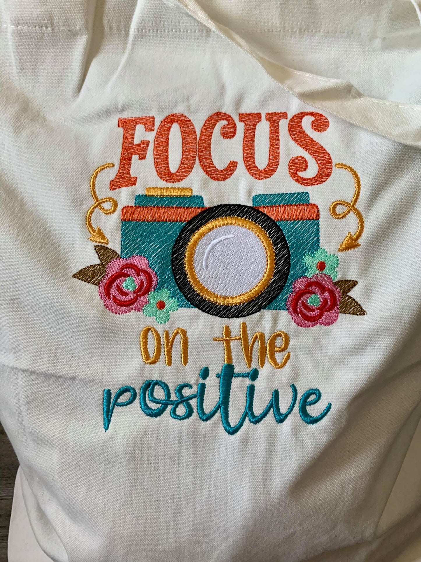 Focus on the positive - 3 Sizes - Digital Embroidery Design