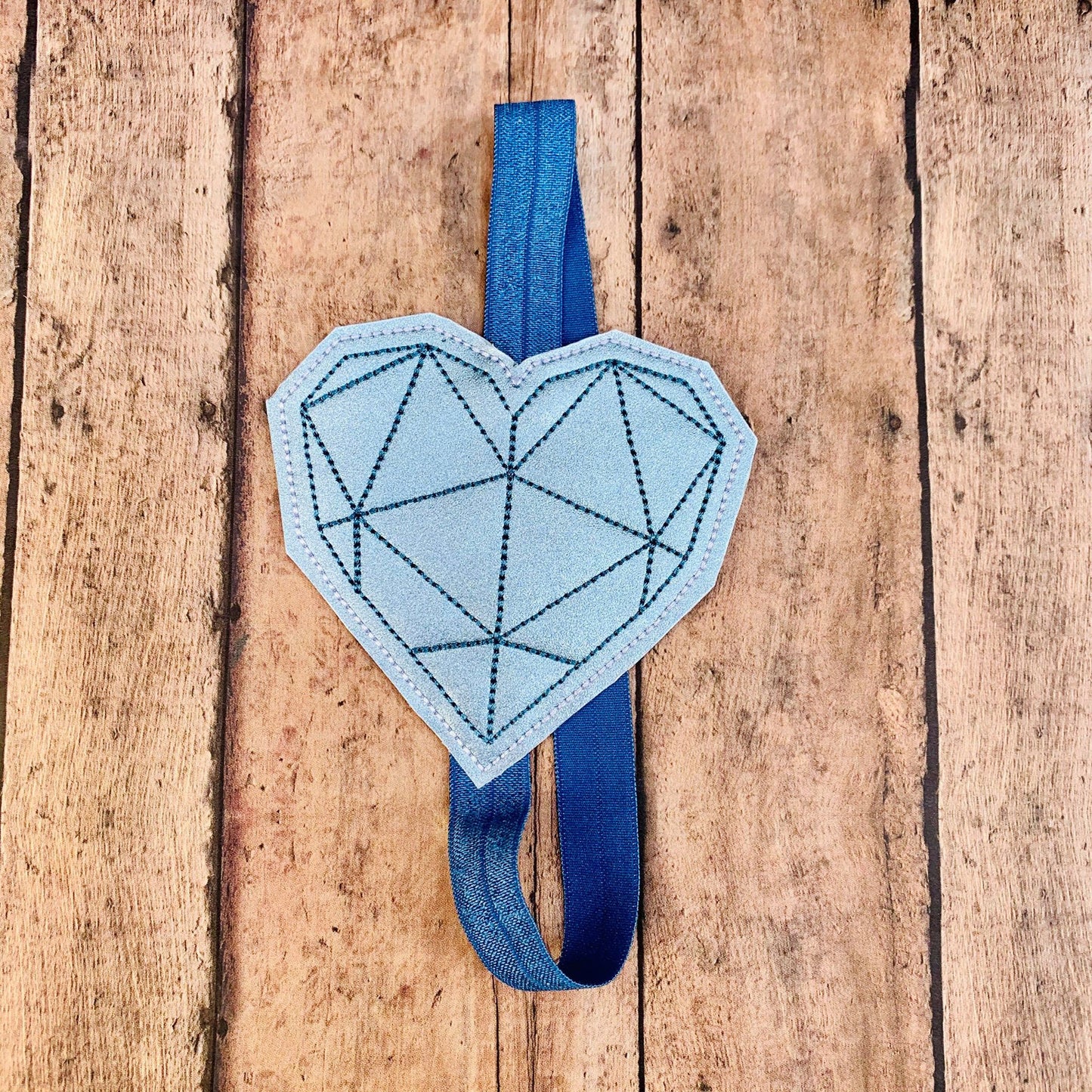 Geometric Heart Book Band - Digital Embroidery Design