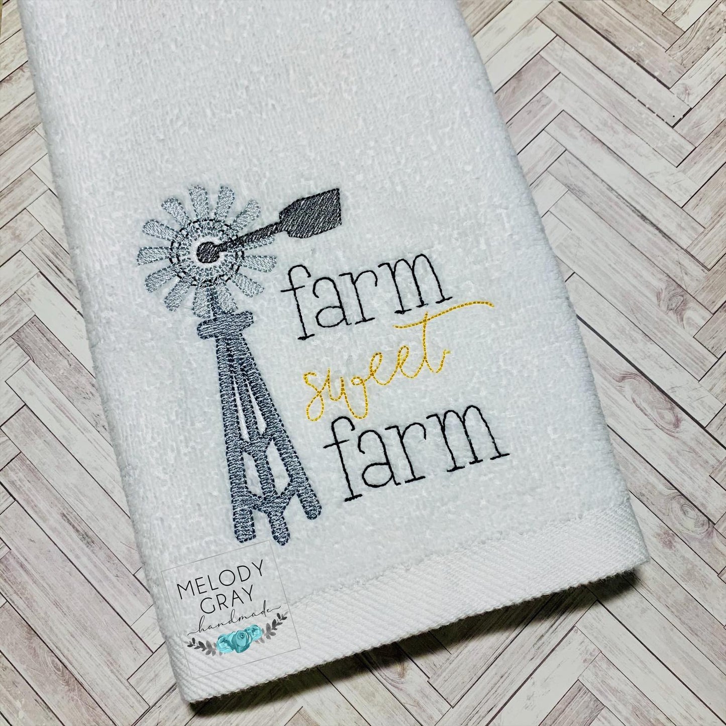 Farmhouse Christmas Towel Set - 2 Sizes - Digital Embroidery Design