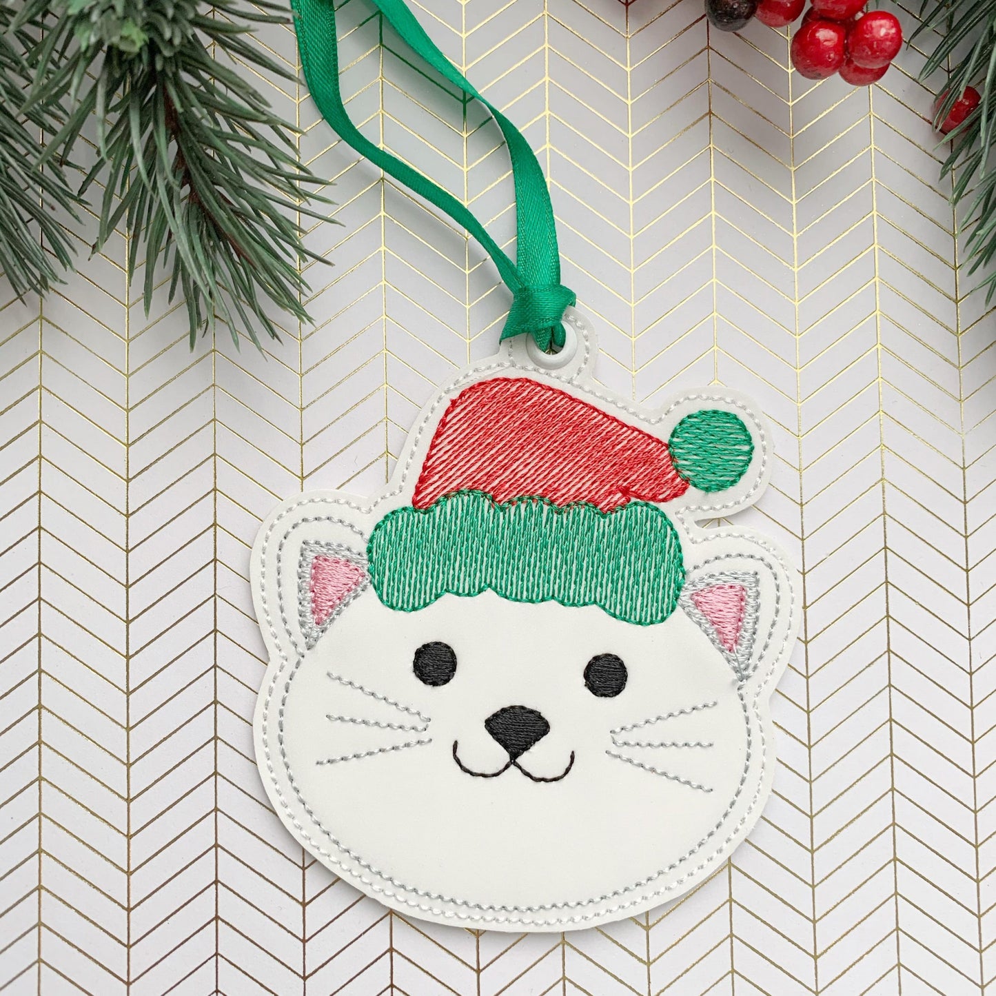 Christmas Cat Ornament - Digital Embroidery Design