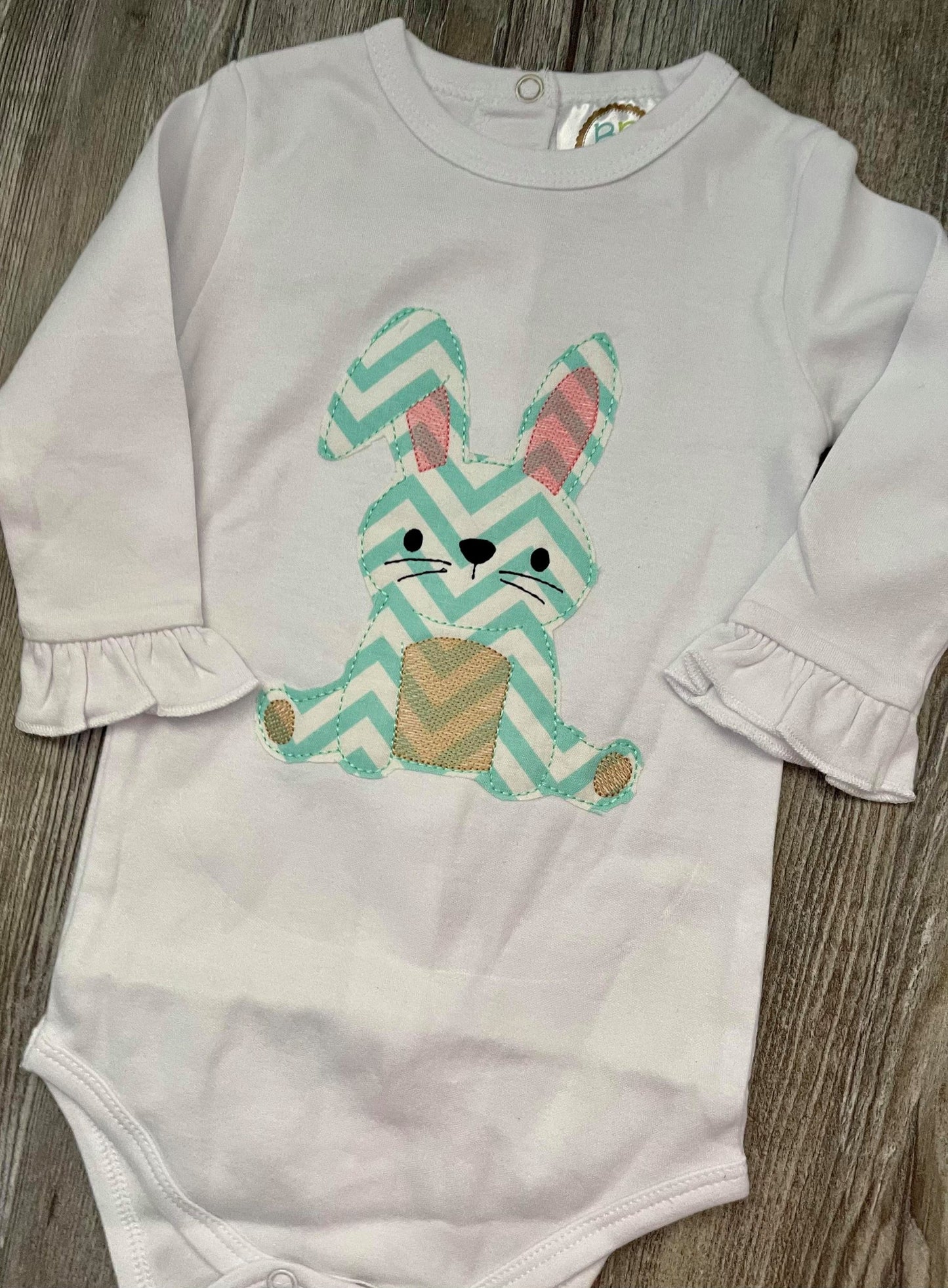 Bean Stitch Bunny Applique - 4 sizes- Digital Embroidery Design