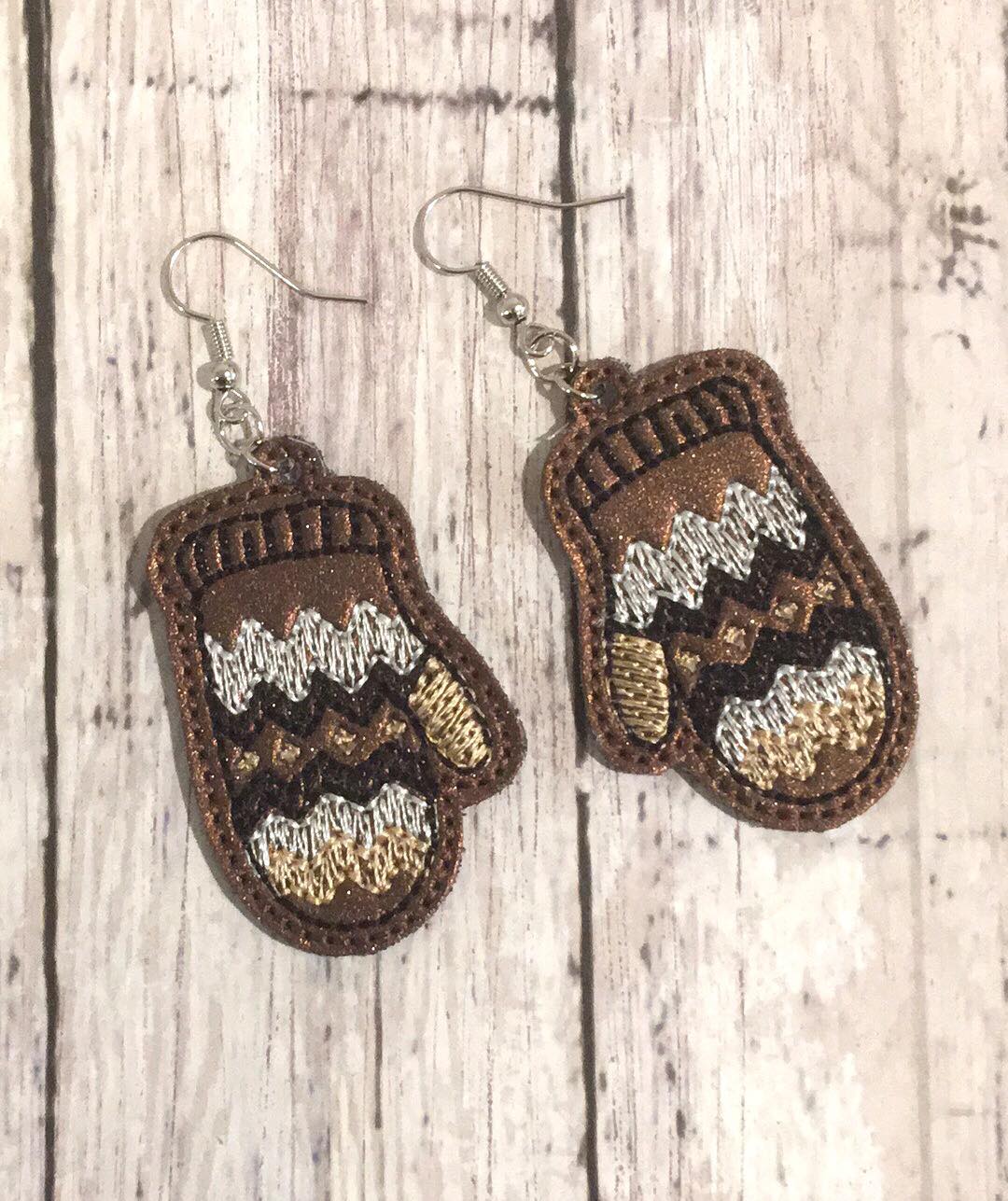 Mitten Earrings - 1 Size - Digital Embroidery Design