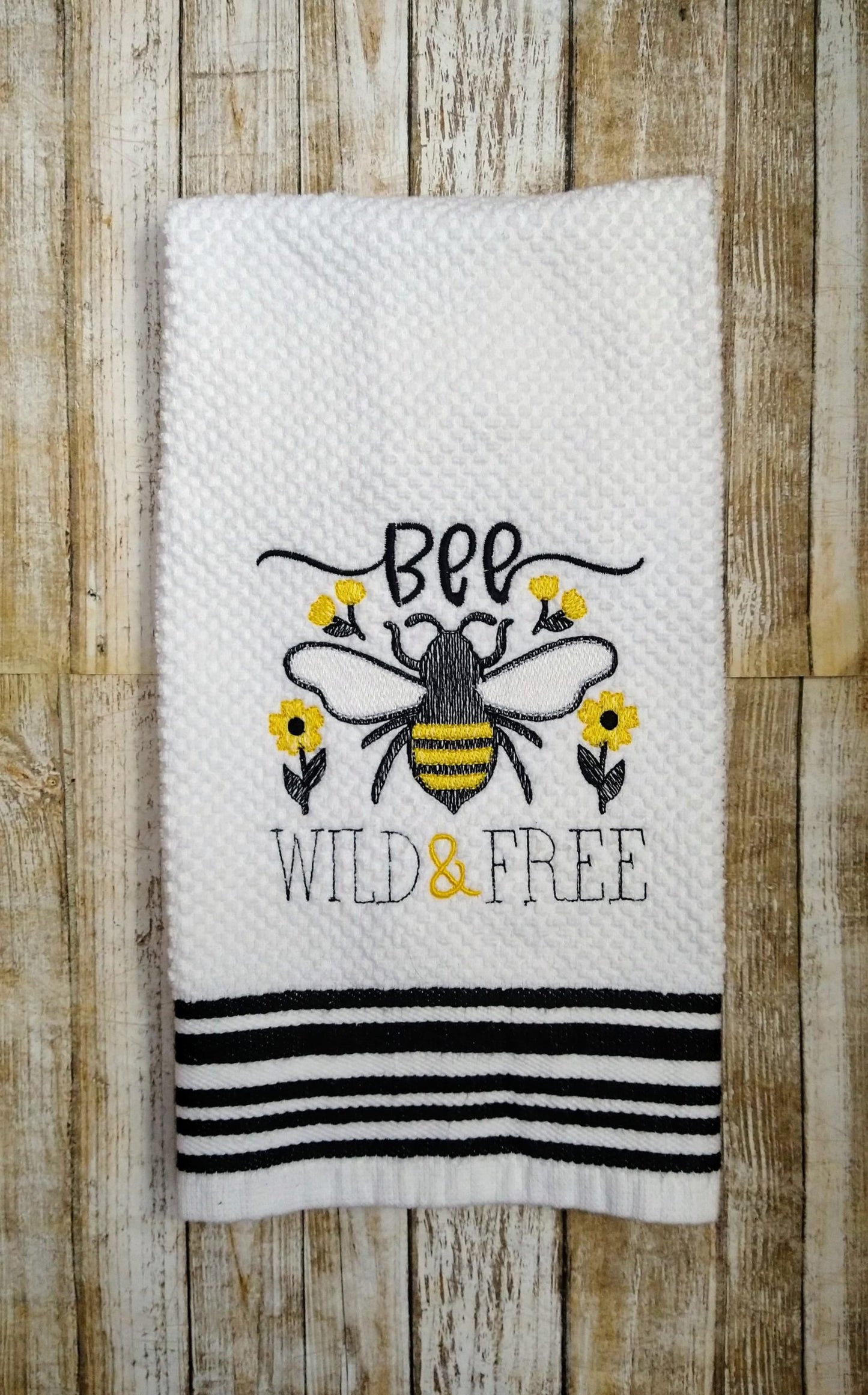 Bee Wild and Free - 4 sizes- Digital Embroidery Design