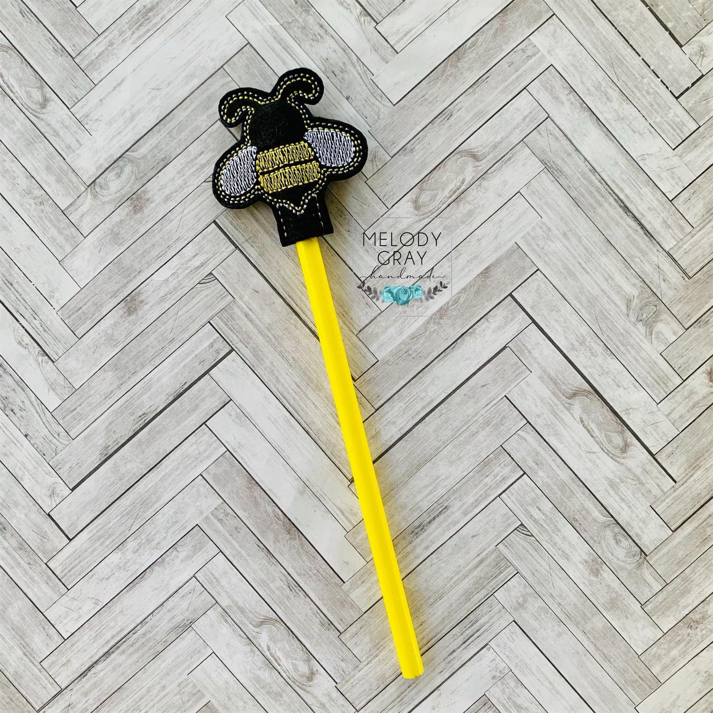Bee Pencil Toppers 4x4 and 5x7 included- DIGITAL Embroidery DESIGN