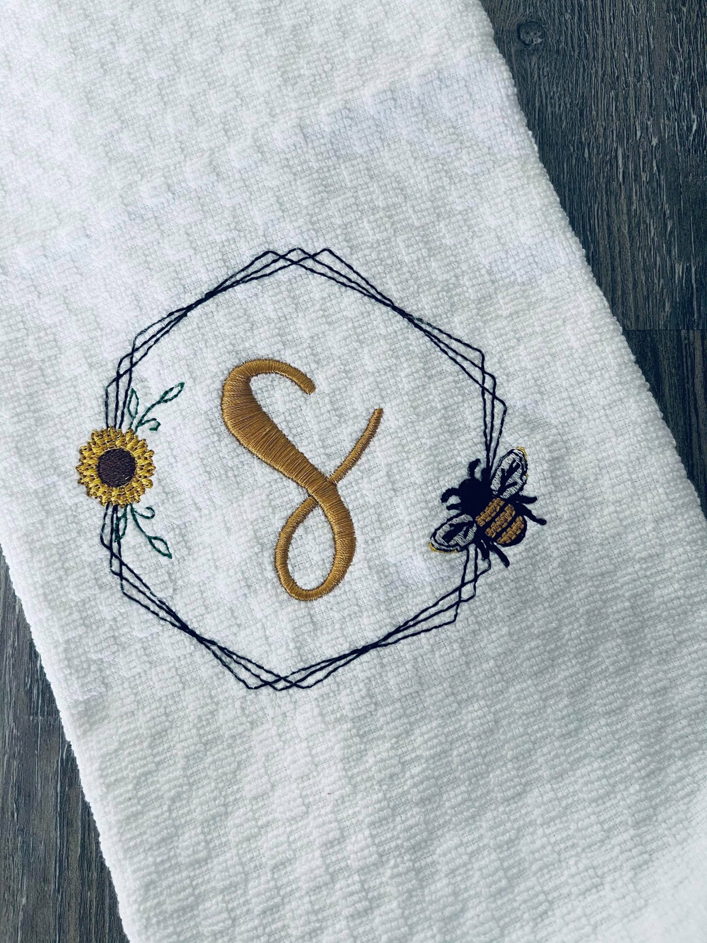 Bee Frame Set - 4 sizes- Digital Embroidery Design