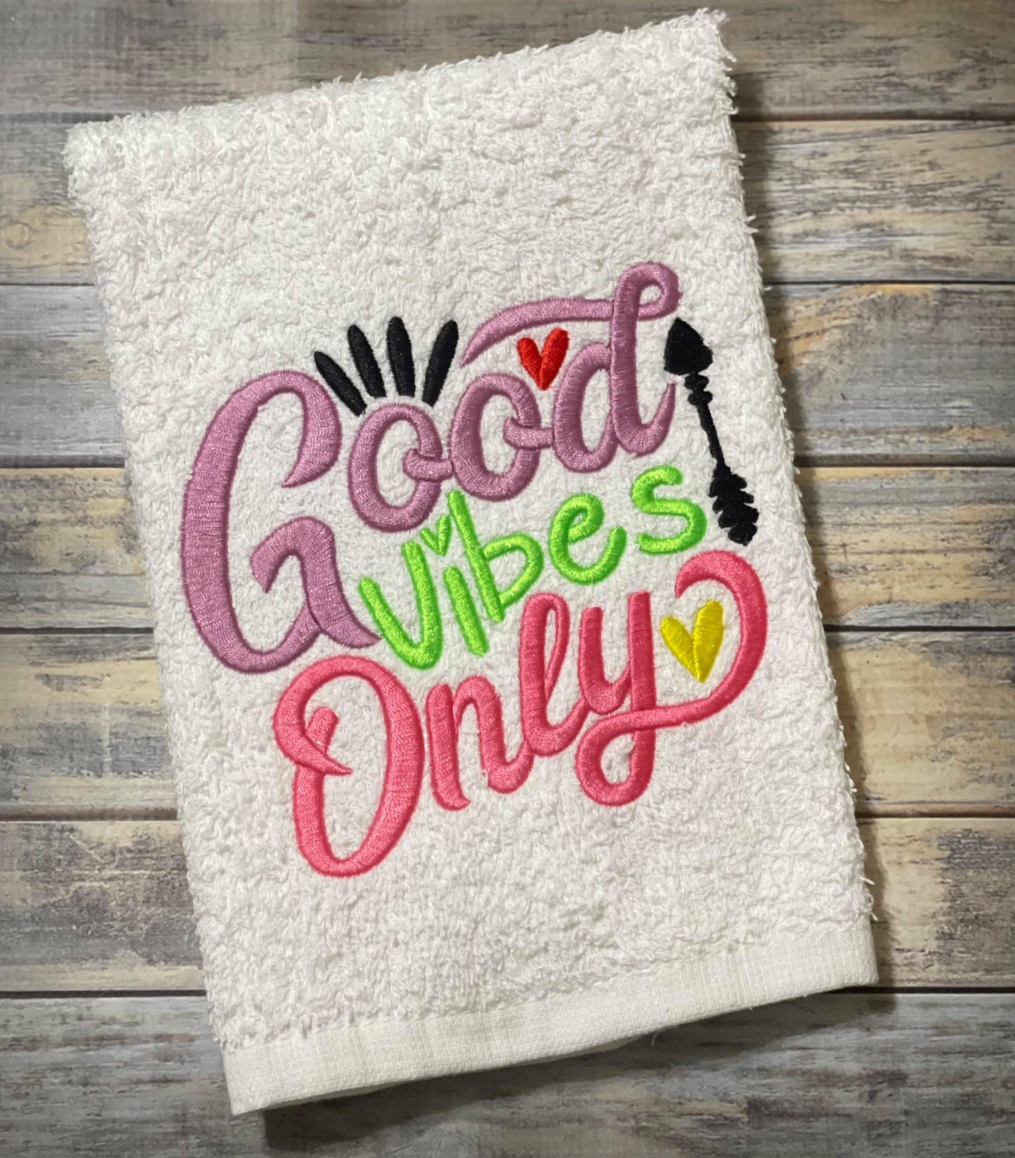Good Vibes Only - 3 sizes- Digital Embroidery Design