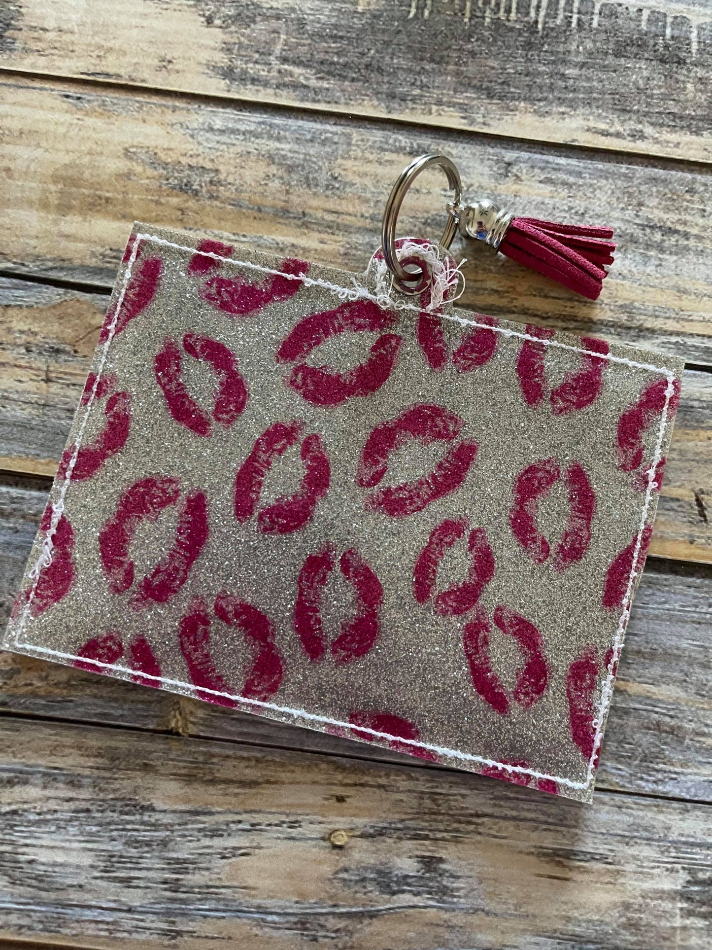 Vaccination Card Holder Eyelet 5x7