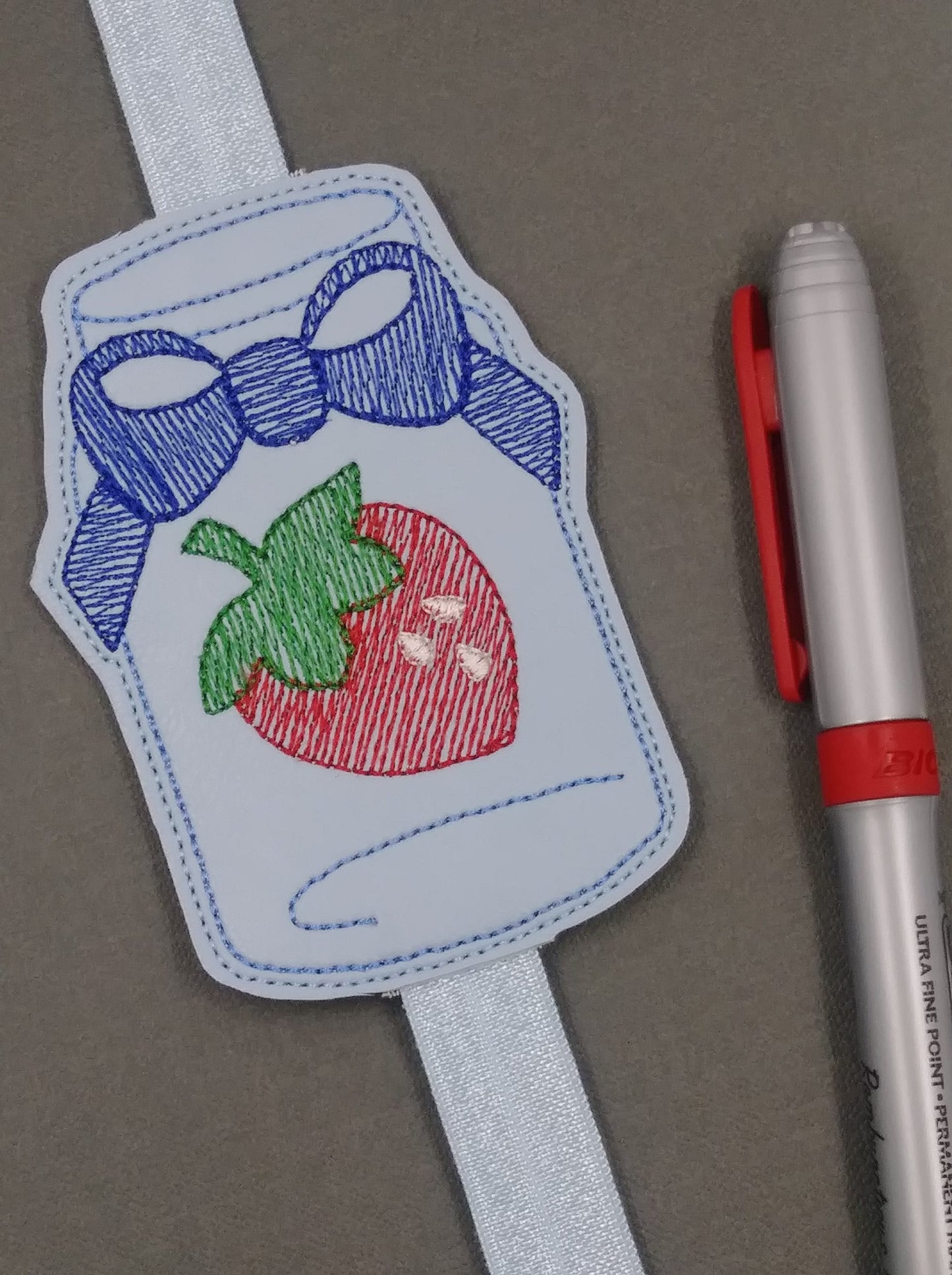 Strawberry Jar Book Band - Embroidery Design, Digital File