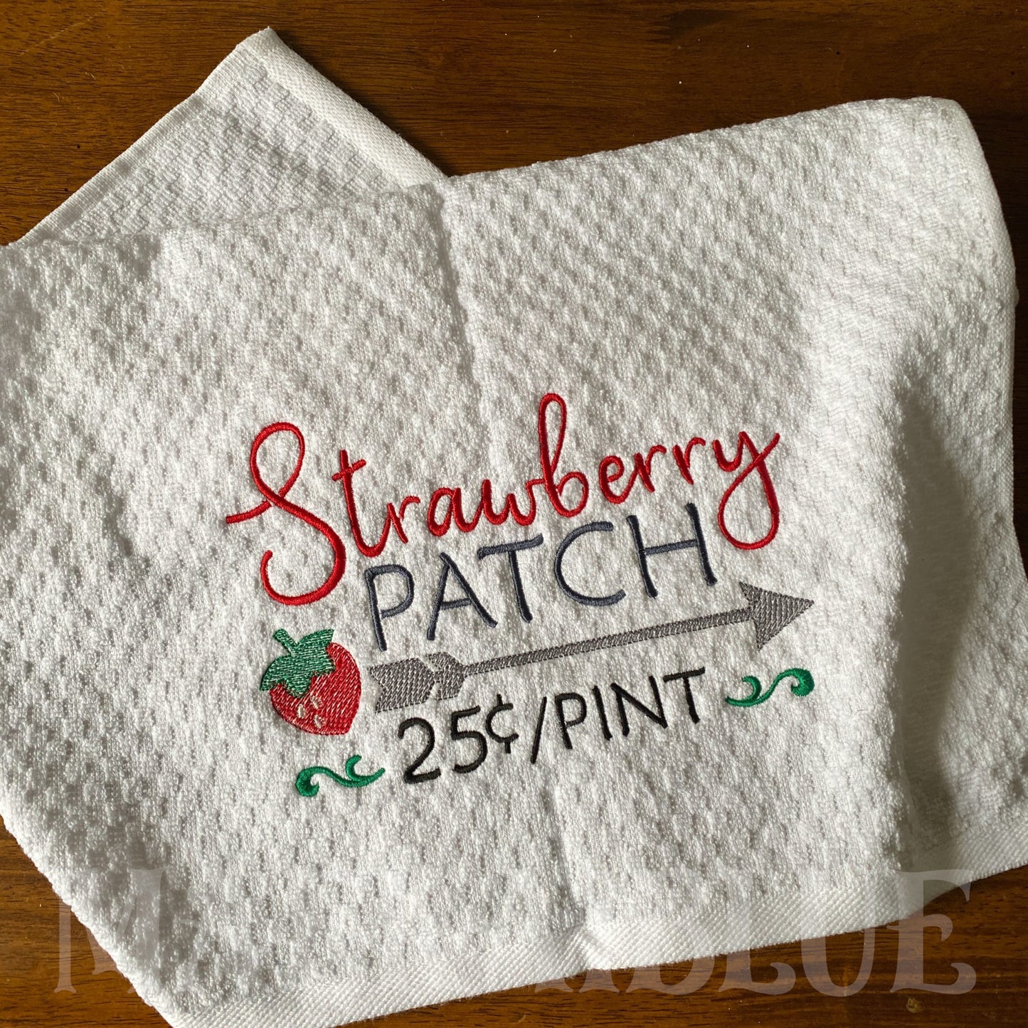 Strawberry Patch - 3 sizes- Digital Embroidery Design