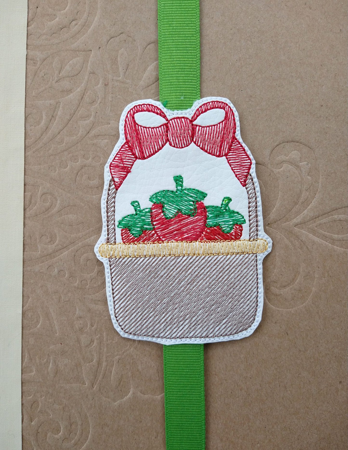 Strawberry Basket Book Band - Embroidery Design, Digital File