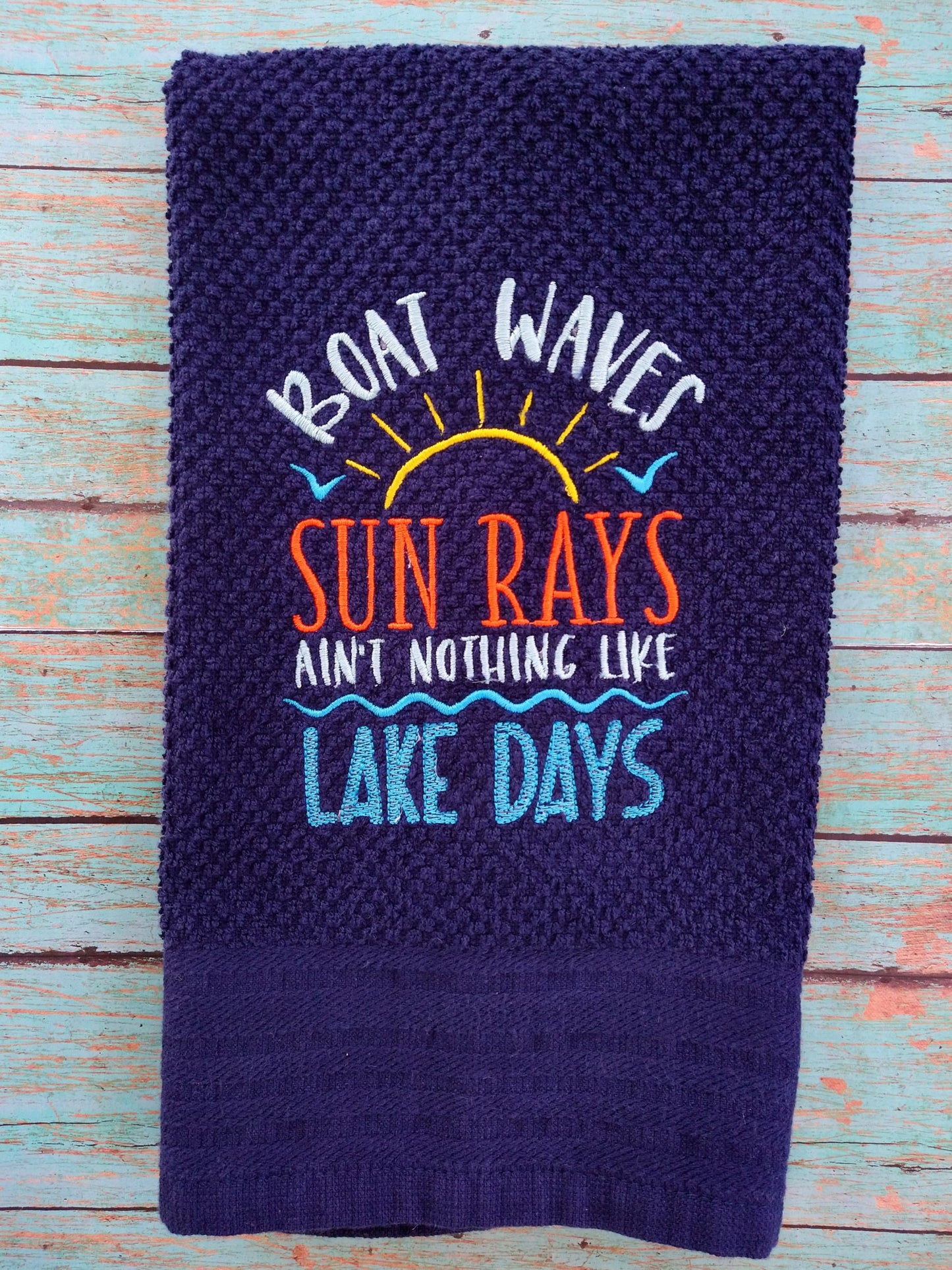 Nothing like lake days - 3 sizes- Digital Embroidery Design