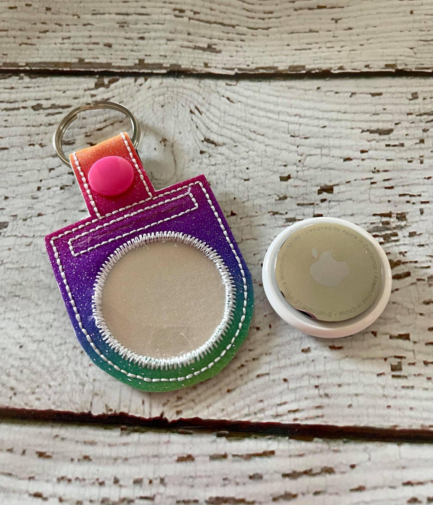 Apple Tag Holder