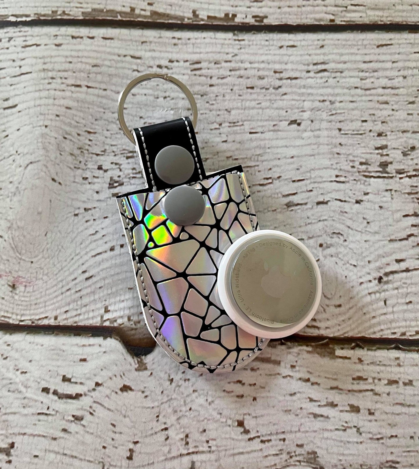 Apple Tag Pocket Holder