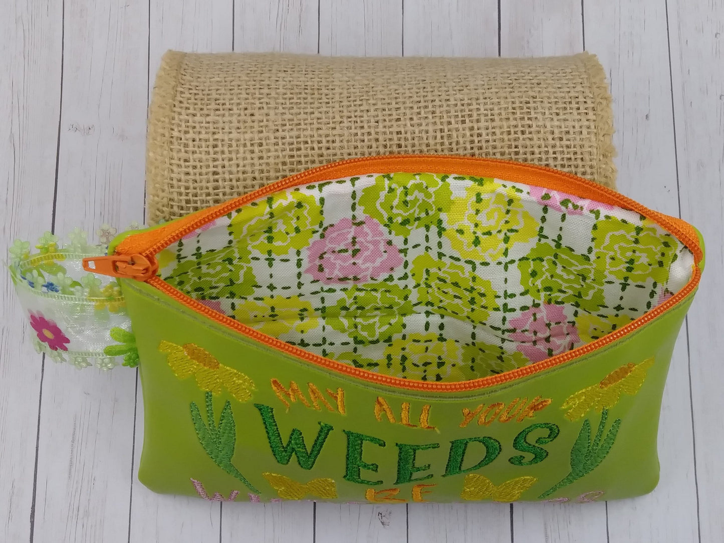 Weeds Be Wildflowers Zipper Bag - 2 sizes - Digital Embroidery Design