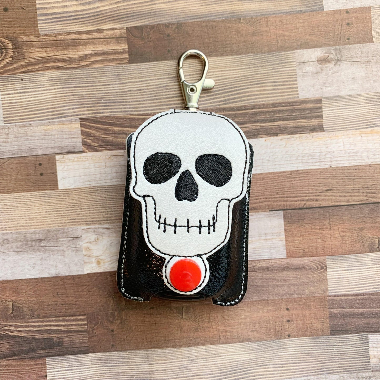 Skull Applique Fold Over Sanitizer Holder 5x7- DIGITAL Embroidery DESIGN