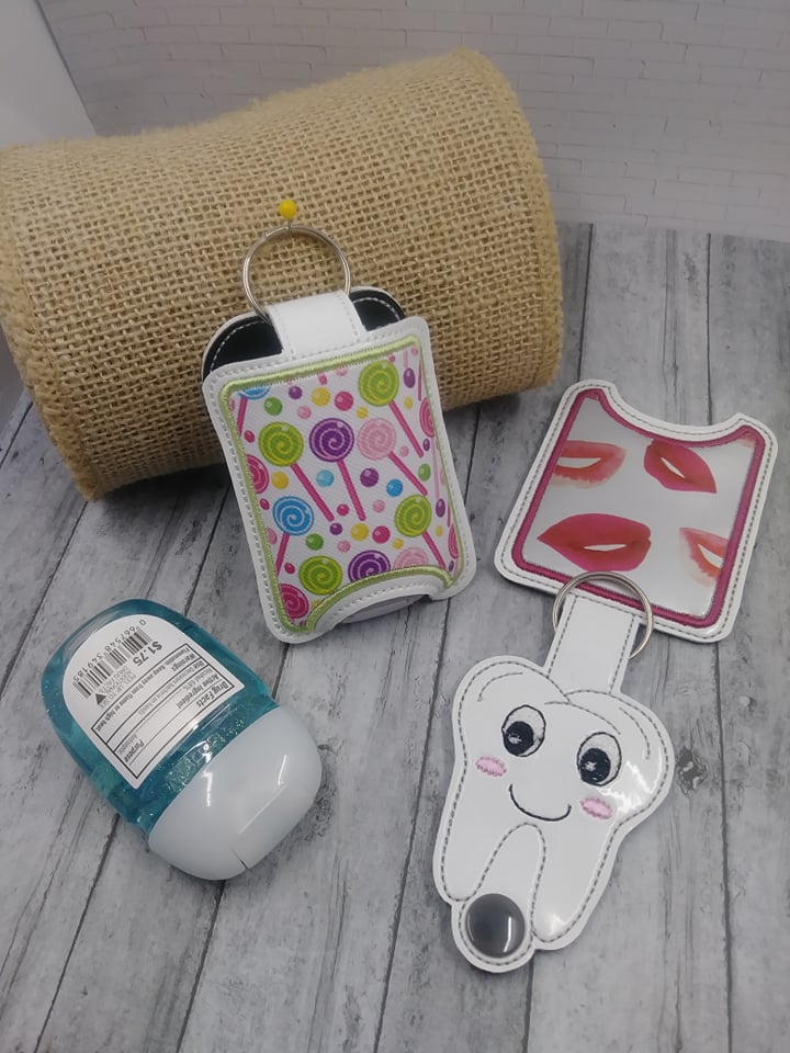 Happy Tooth Applique Fold Over Sanitizer Holder 5x7- DIGITAL Embroidery DESIGN
