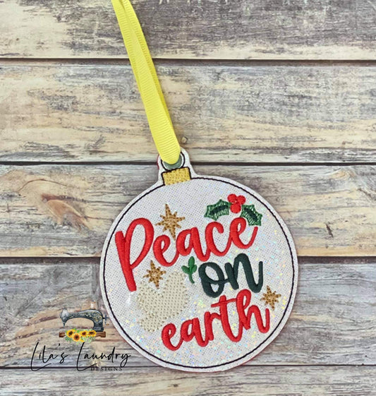 Peace on Earth Ornament - Digital Embroidery Design
