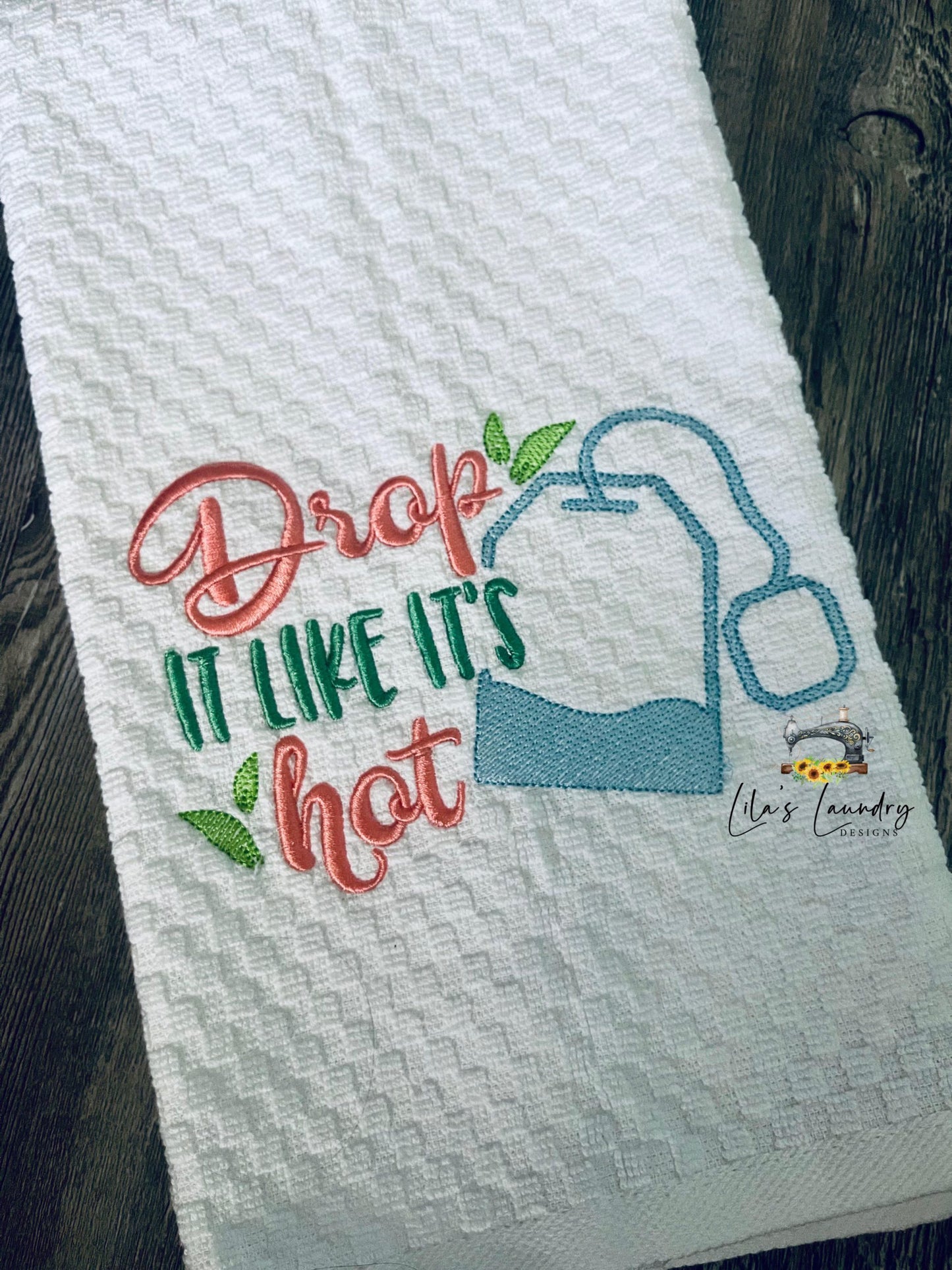 Drop it like it's hot - 3 sizes- Digital Embroidery Design