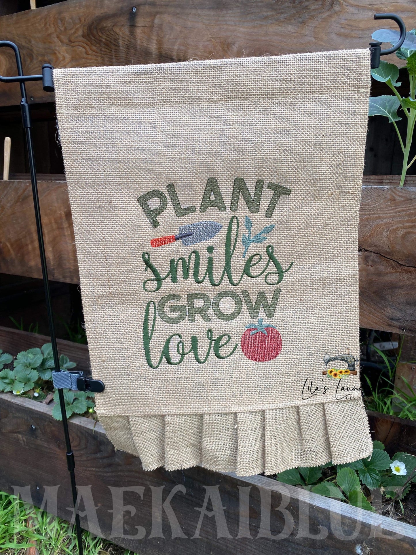 Plant Smiles Grow Love - 3 sizes- Digital Embroidery Design