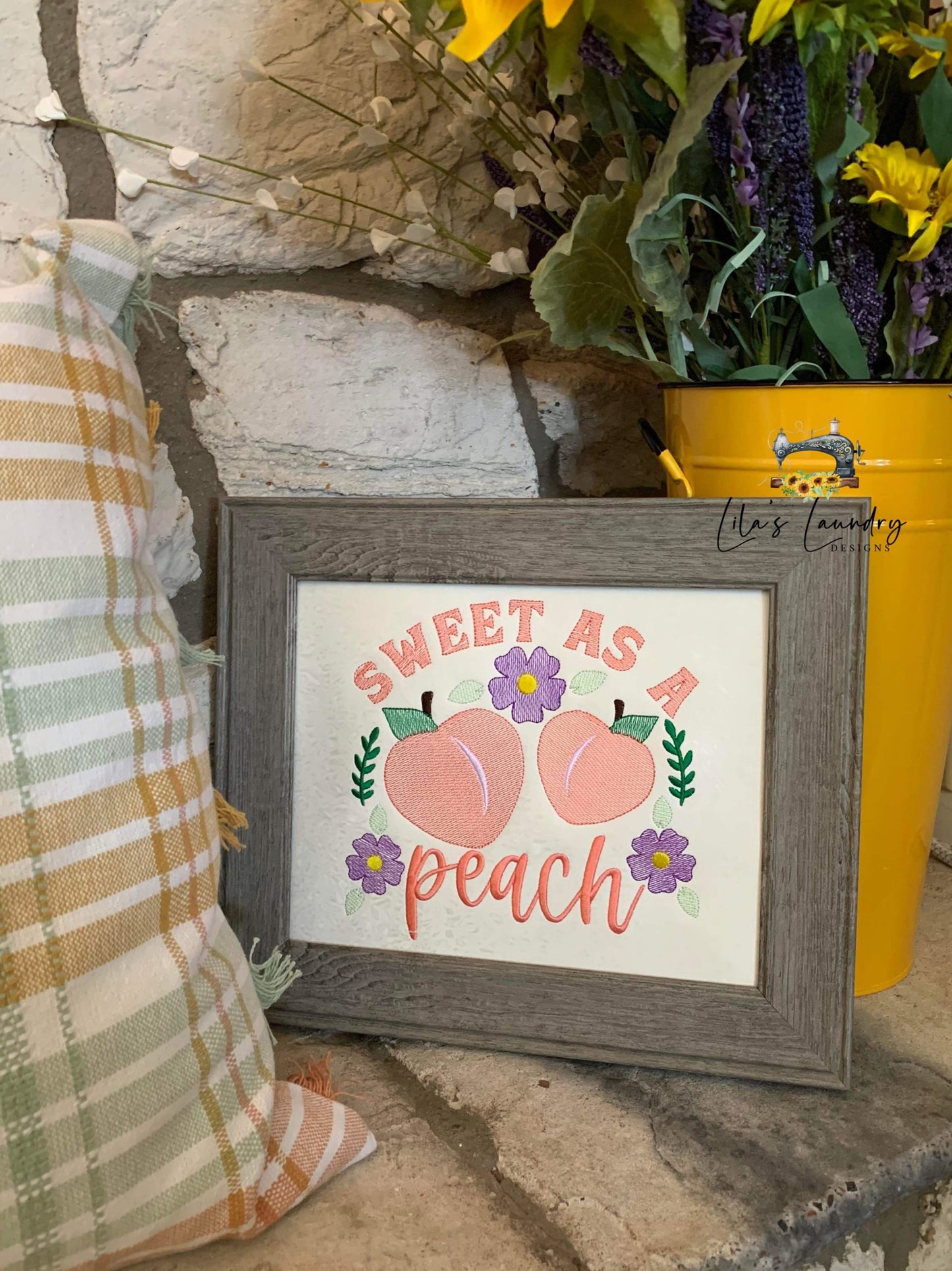 Sweet as a Peach - 3 sizes- Digital Embroidery Design