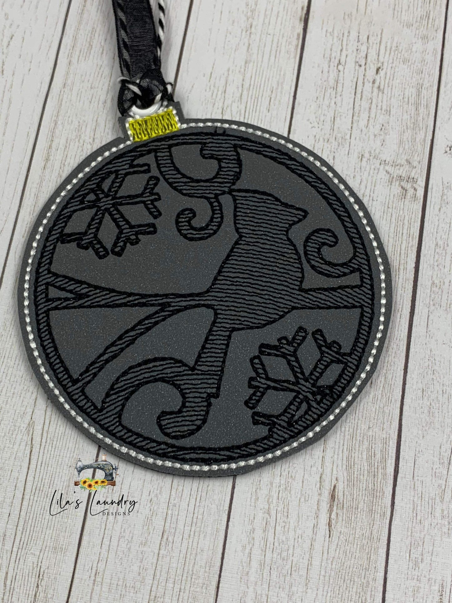 Silhouette Animal Ornament Set - Digital Embroidery Design