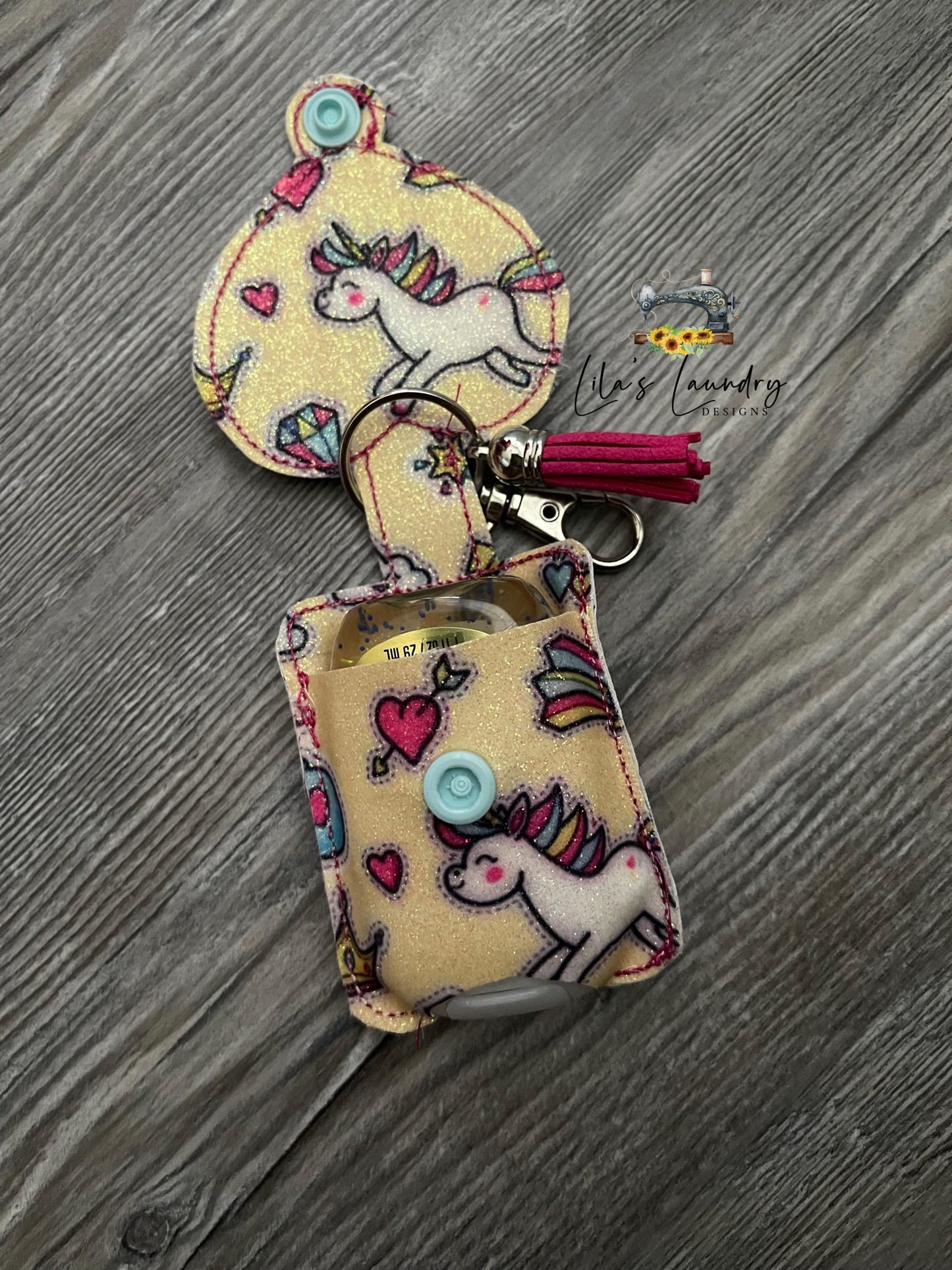 Applique Heart Fold Over Sanitizer Holder 5x7- DIGITAL Embroidery DESIGN