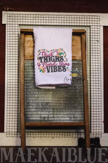 Mardi Gras Vibes - 3 sizes- Digital Embroidery Design