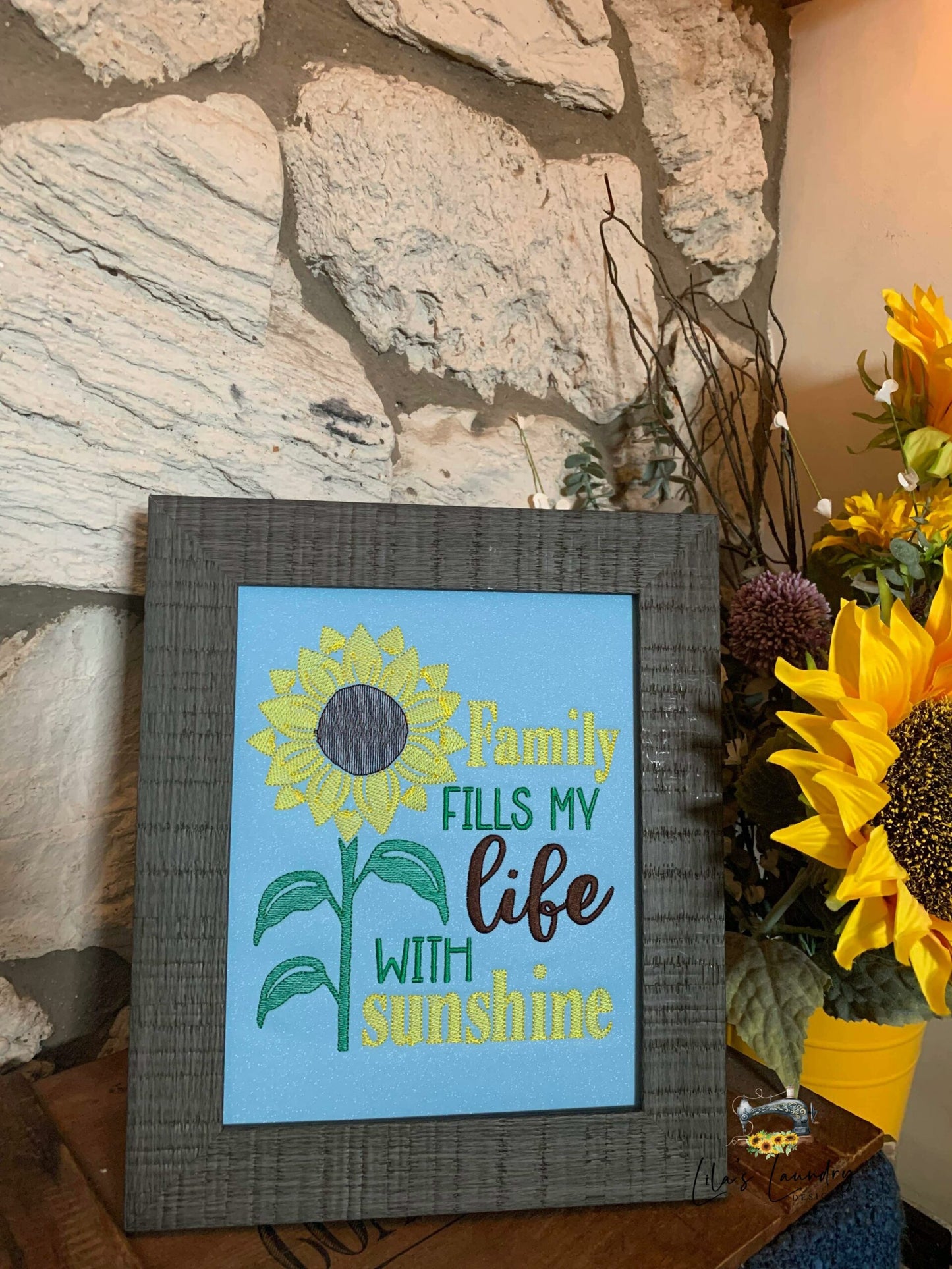 Family Fills Life with Sunshine - 3 sizes- Digital Embroidery Design