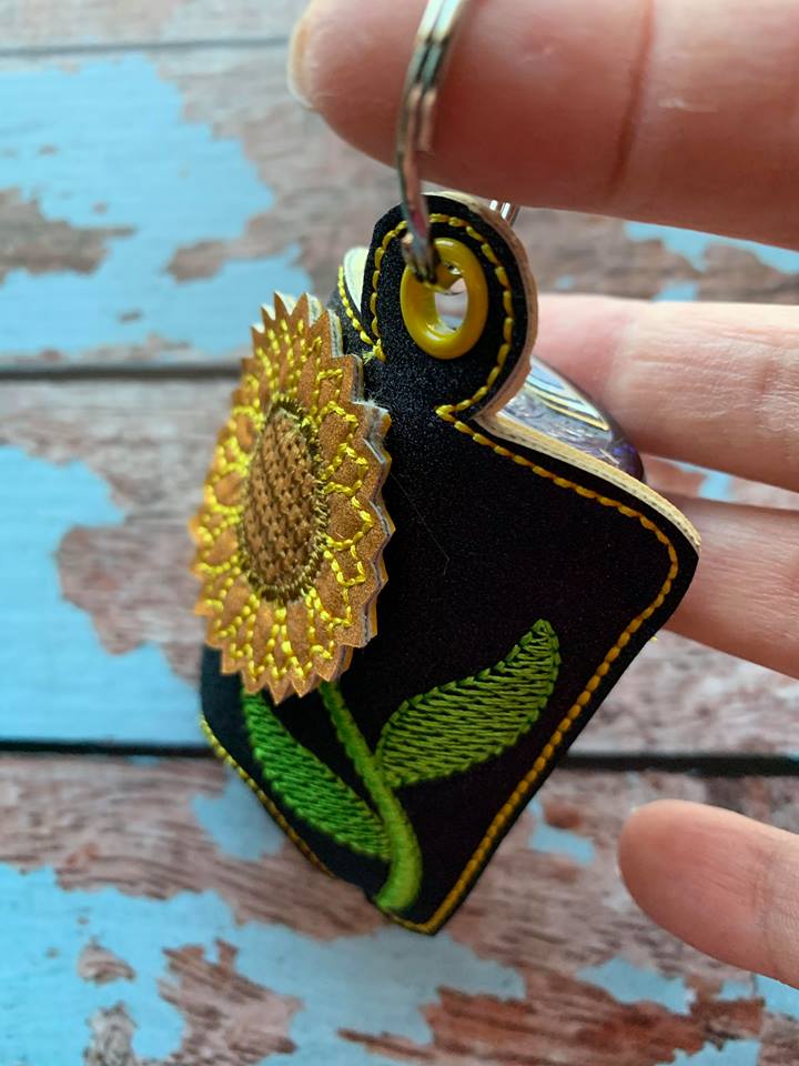 3D Sunflower Sanitizer Holders 4x4 and 5x7 included- Embroidery Design - DIGITAL Embroidery DESIGN