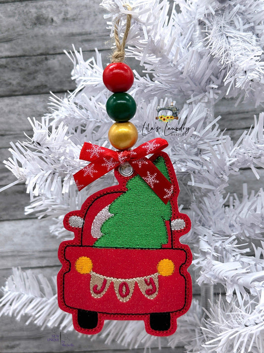 Vintage Joy Truck Ornament - Digital File - Embroidery Design