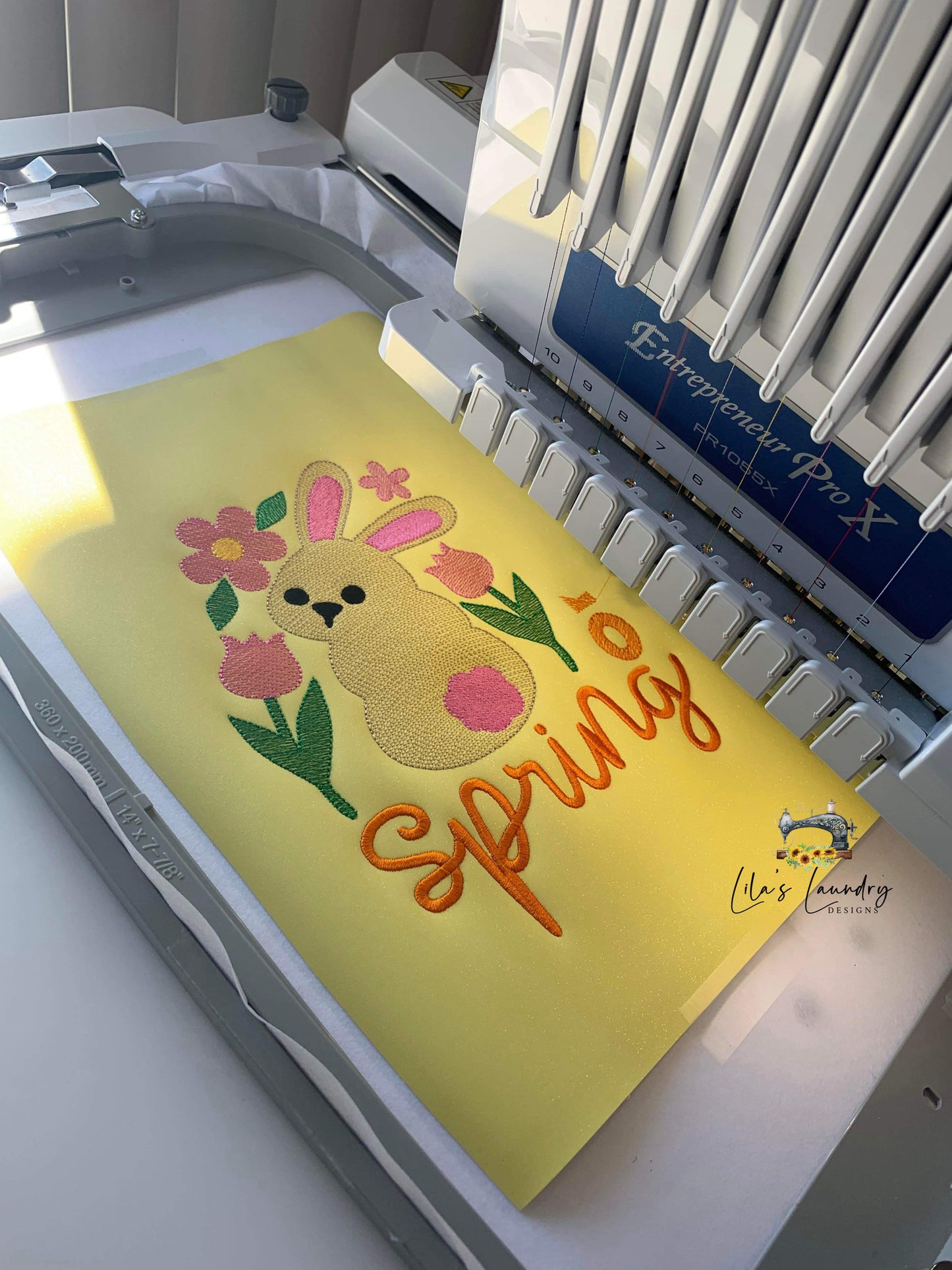 Hello Spring Sketch Door Sign - 3 Sizes - Digital Embroidery Design