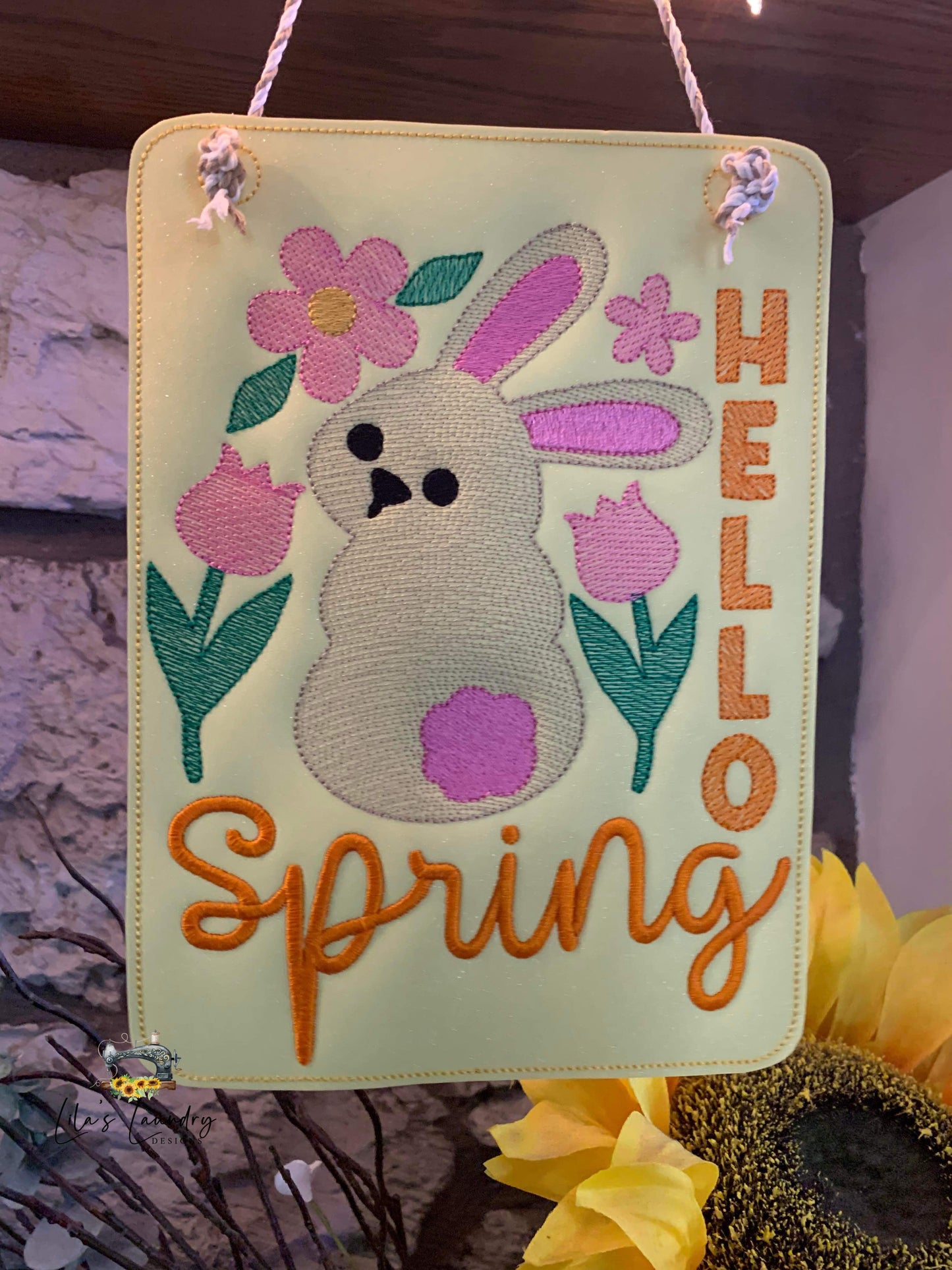 Hello Spring Sketch Door Sign - 3 Sizes - Digital Embroidery Design