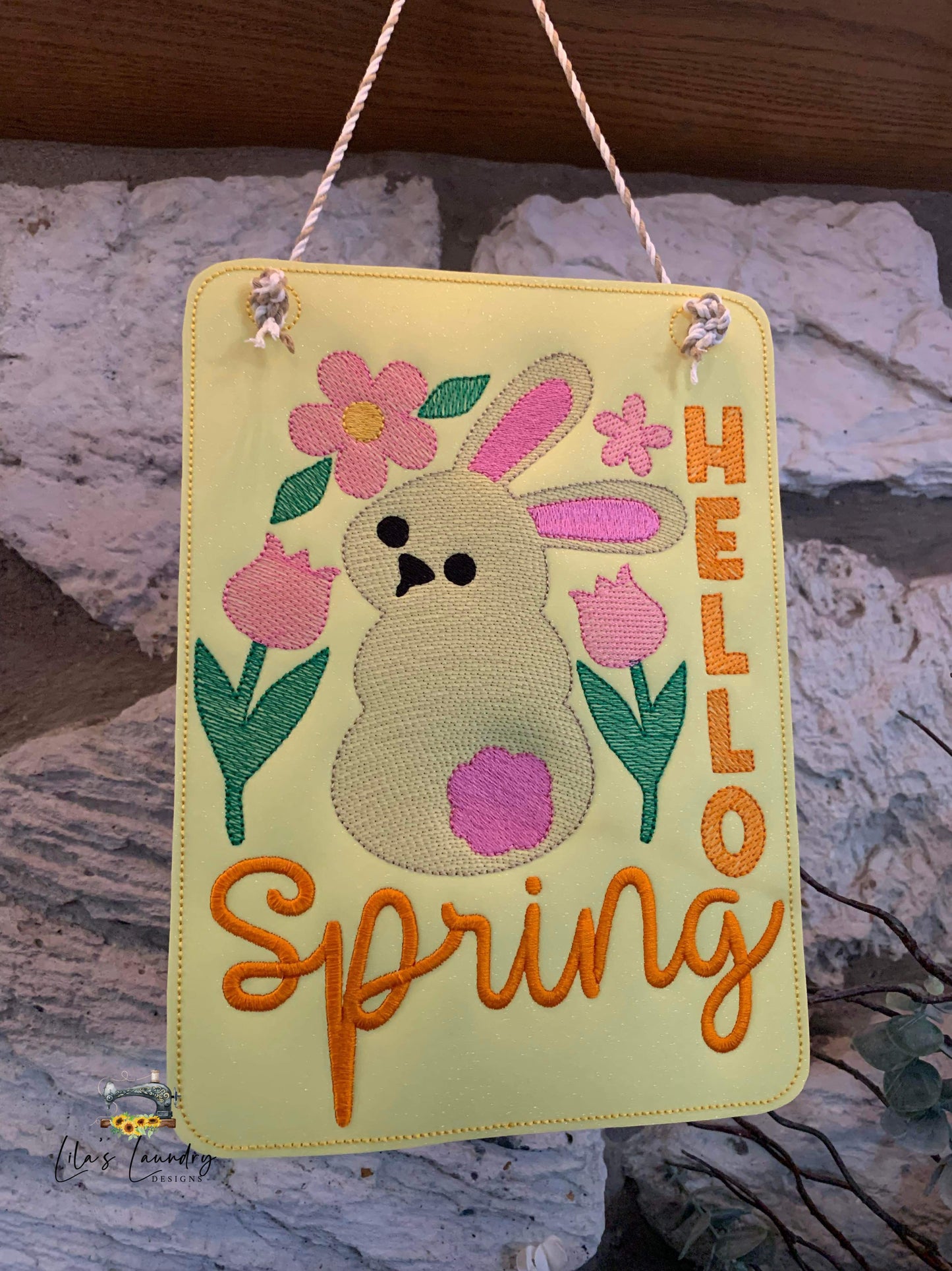 Hello Spring Sketch Door Sign - 3 Sizes - Digital Embroidery Design