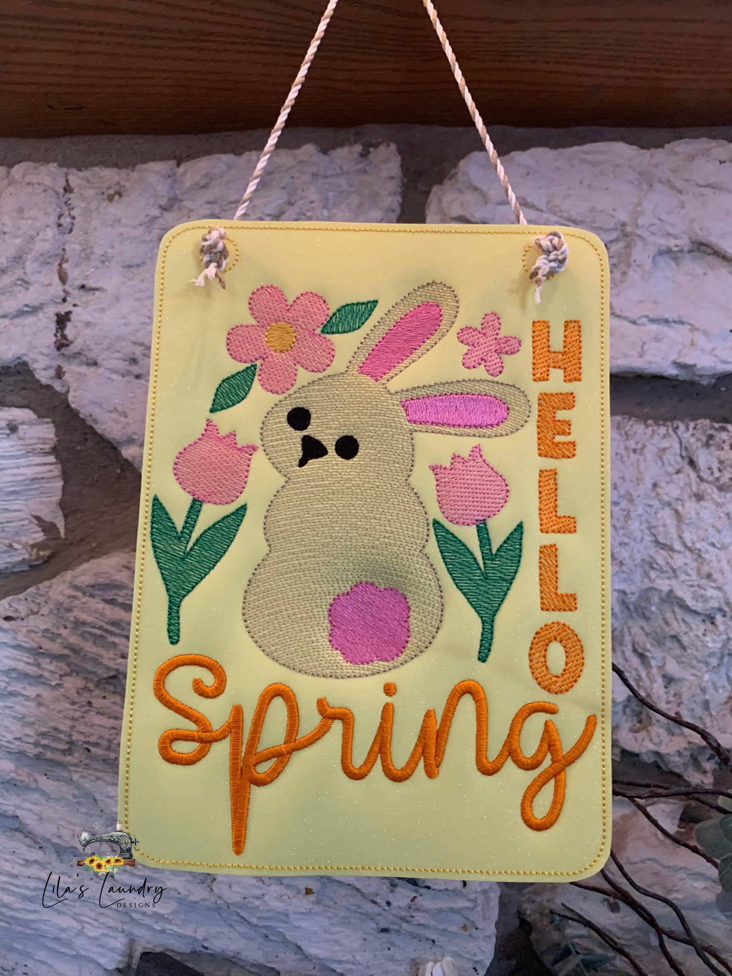 Hello Spring Sketch Door Sign - 3 Sizes - Digital Embroidery Design