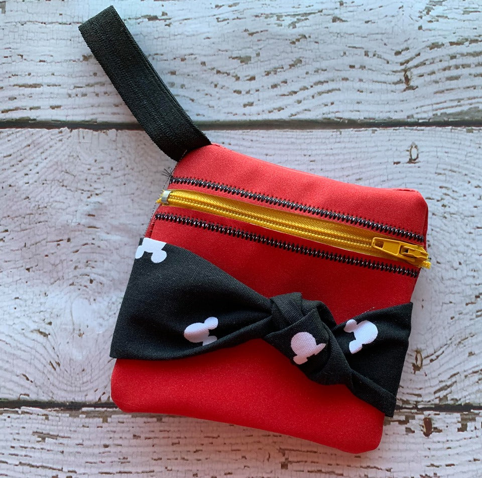 Knotted Bow Zipper Bag - 3 sizes - Digital Embroidery Design