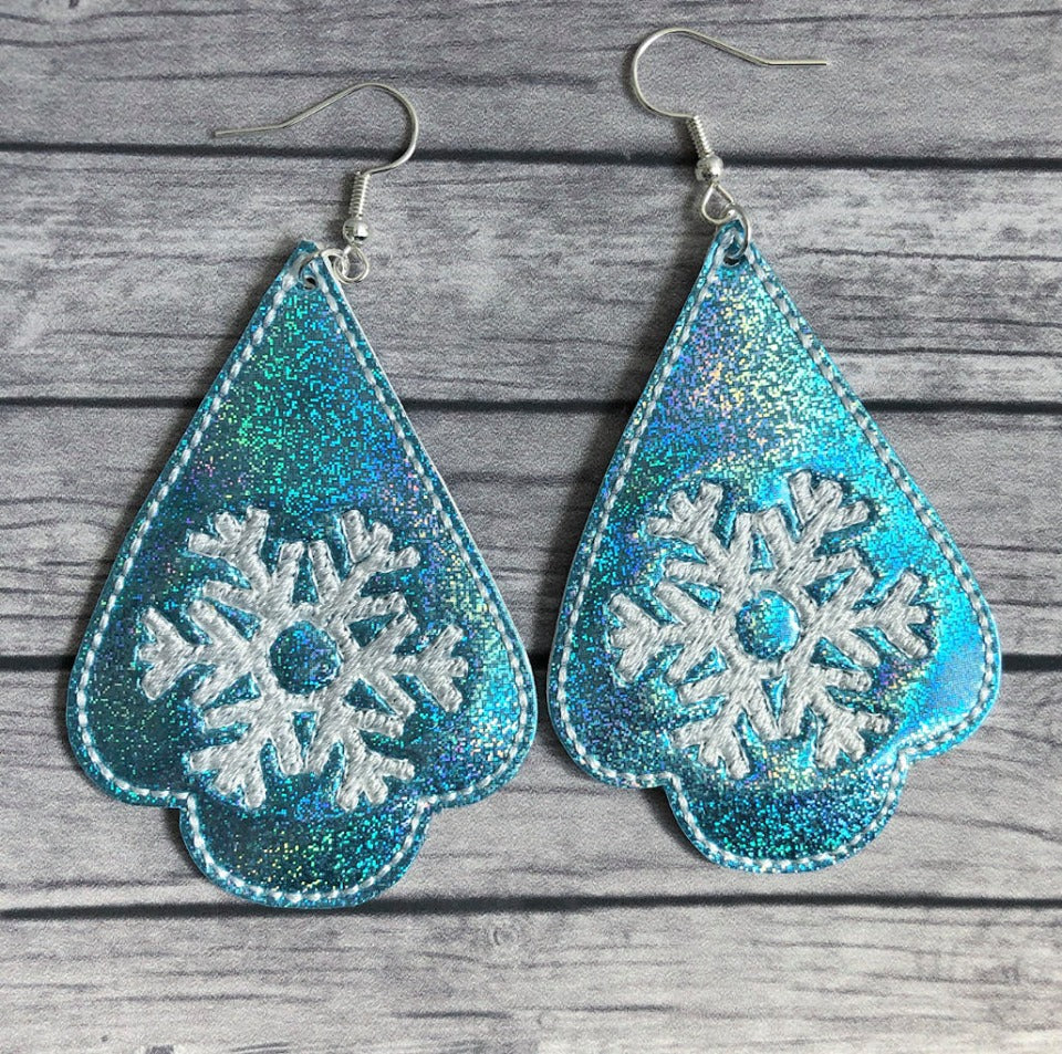 Snowflake Earrings - 3 sizes - Digital Embroidery Design