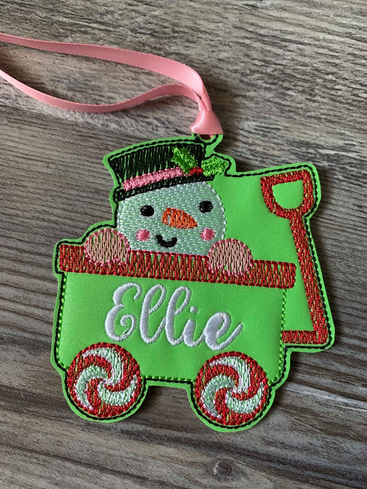 Wagon Snowman Ornament - Digital Embroidery Design