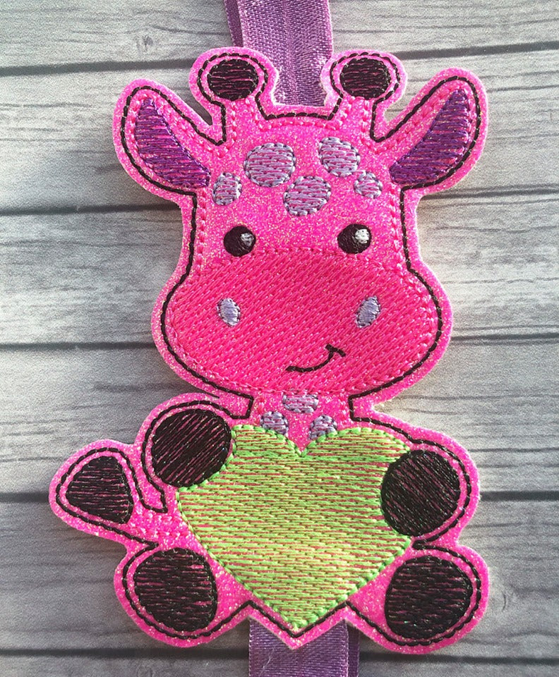 Valentine Giraffe book Band - Digital Embroidery Design