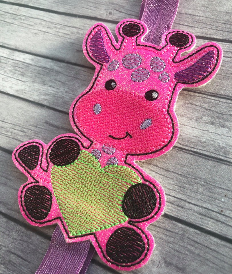 Valentine Giraffe book Band - Digital Embroidery Design