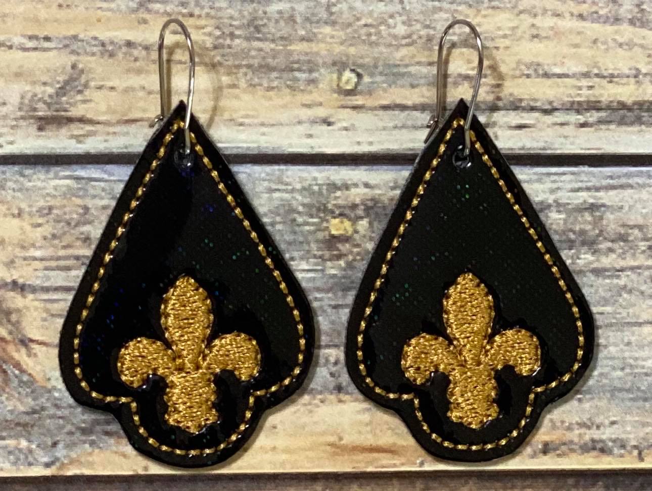 Fleur De Lis Earrings - 3 sizes - 4x4 and 5x7 Grouped- Digital Embroidery Design