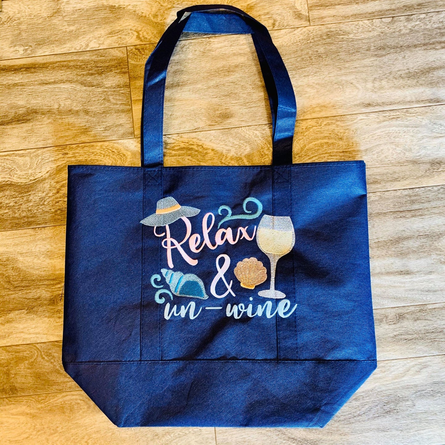 Relax and un-wine - 3 Sizes - Digital Embroidery Design