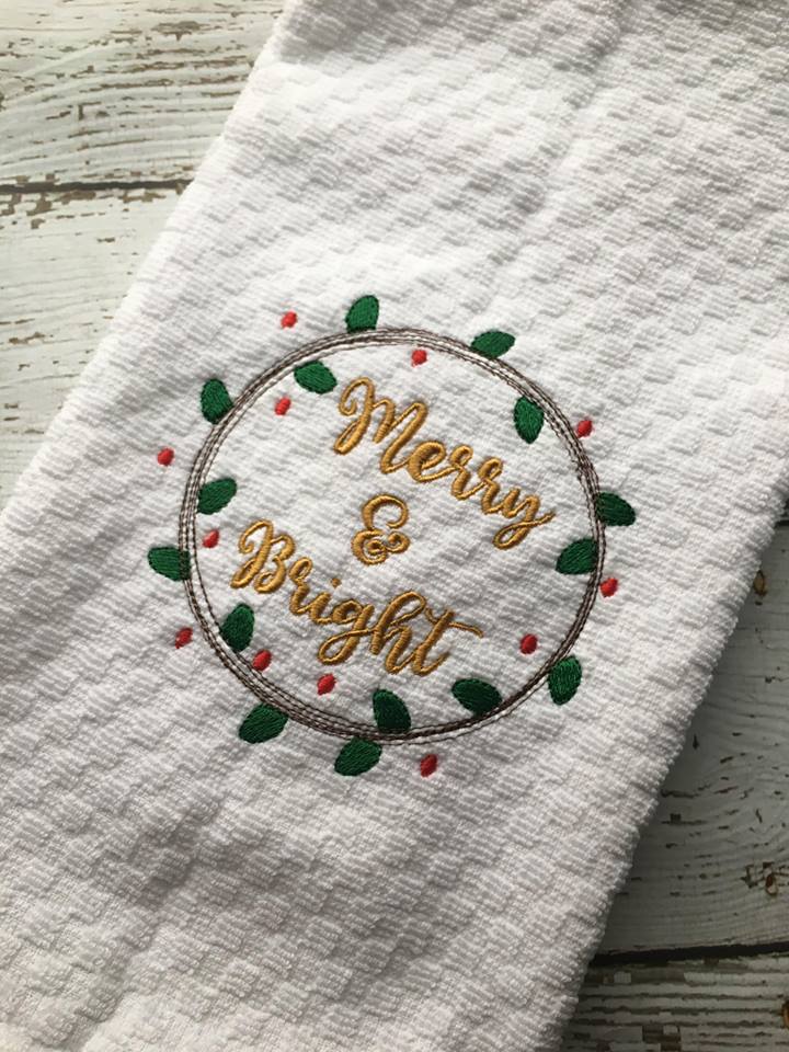 Merry & Bright 4x4 & 5x7 digital embroidery design