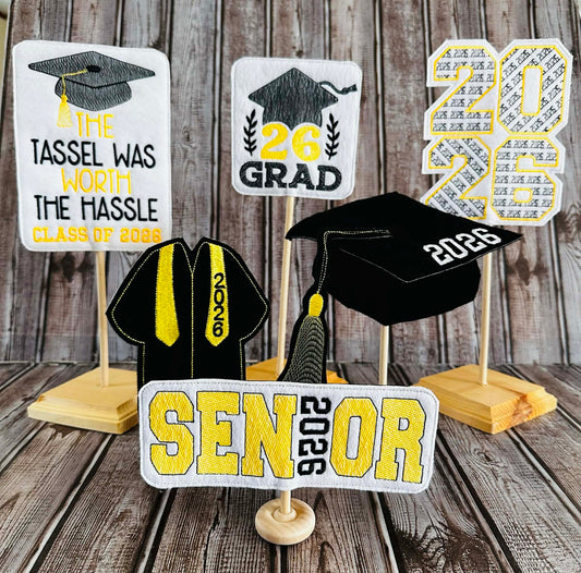 Graduation - Class of 2026 Feltie - Wreath Set - 4 x 4, 5 x 7, 6 x 10 and 8 x 12 Included - DIGITAL Embroidery Design