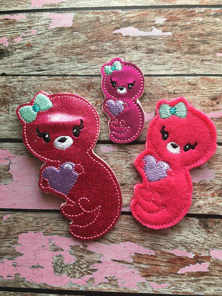 Valentine Girl Otter Felties - 3 sizes- Digital Embroidery Design