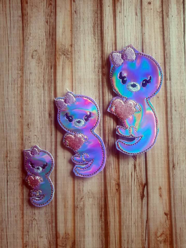 Valentine Girl Otter Felties - 3 sizes- Digital Embroidery Design